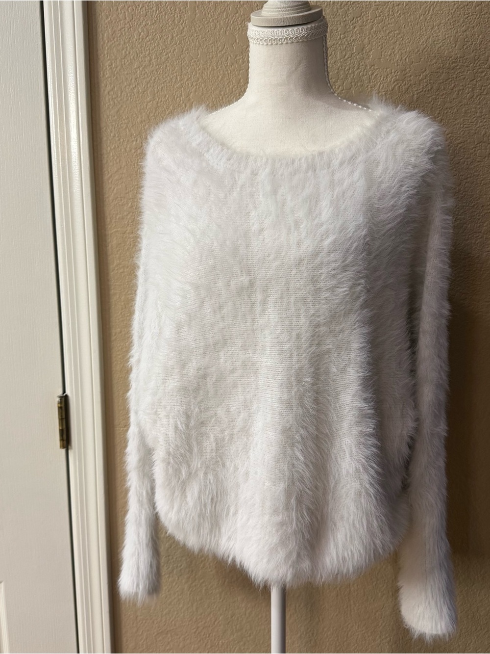 ✨ Wearing Your Heart On Your Sleeve White Fuzzy Eyelash Knit Sweater ✨